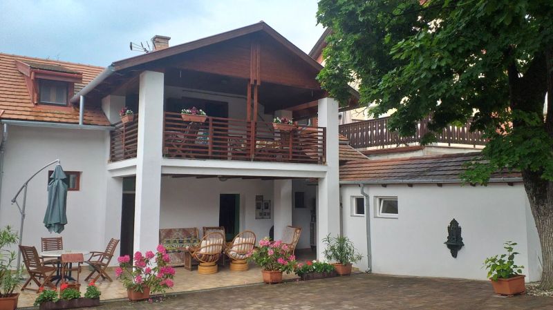 Fészek Apartmanház Balatonfüred - foto 1