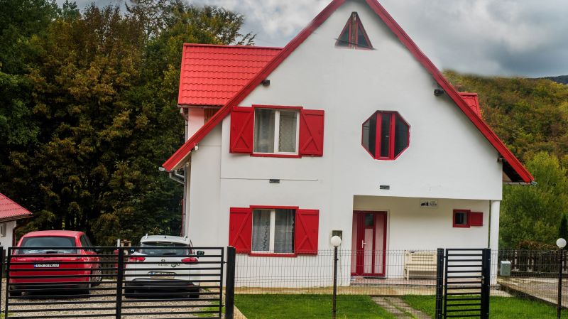 Casa Flavius Văliug - foto 1