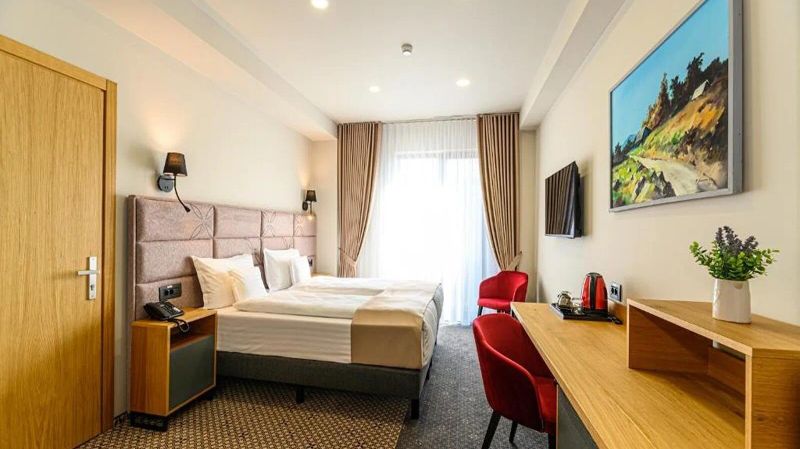 Hotel Dukat Gura Humorului - foto 1