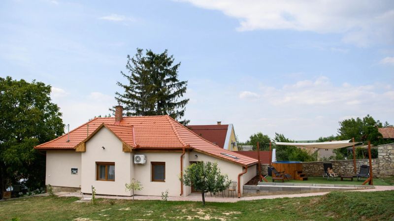 Dézsa-vű Vendégház Tarcal - foto 1