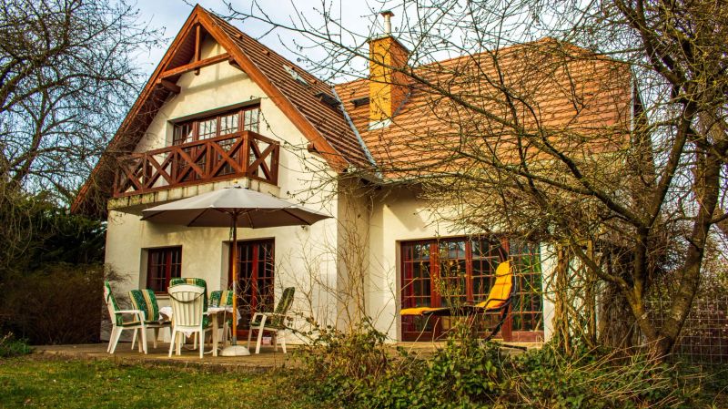 Fenyves Villa Gödöllő - foto 1