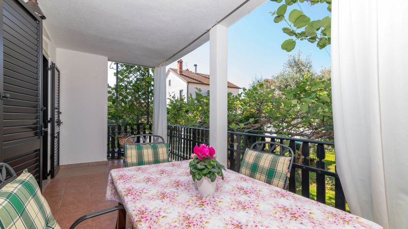 Apartments With Parking Space Umag - 21460 - foto 1