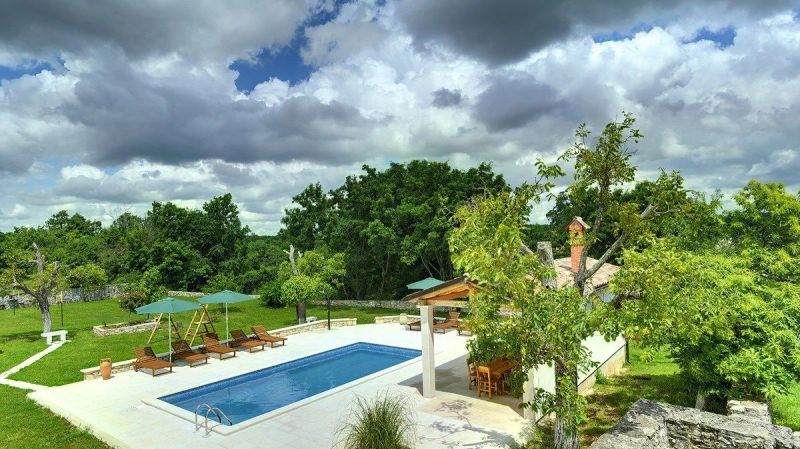 Villa Lucy Barban - foto 1