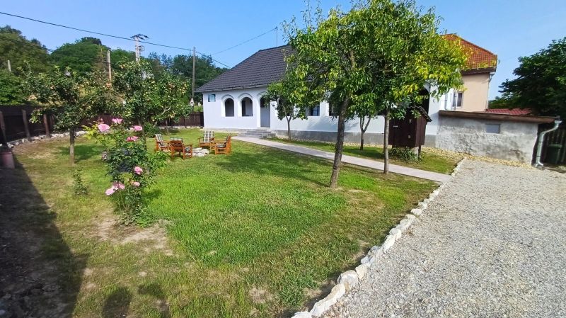 Tornácos Vendégház Szilvásvárad - foto 1