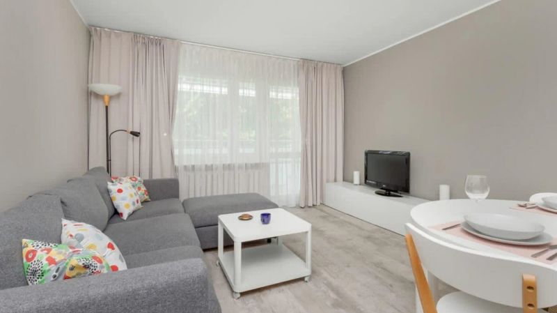 Stylowy Apartament z Balkonem | 200 m od Plaży - foto 1