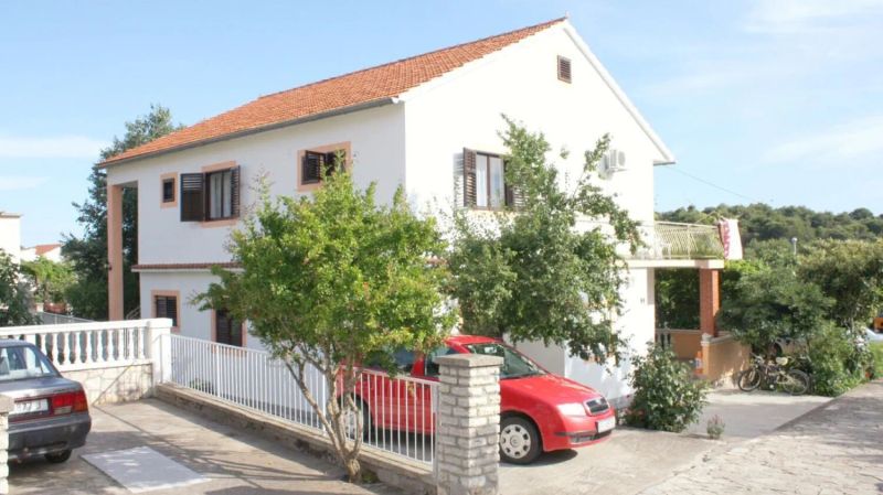 Apartments Slavica Jezera - foto 1