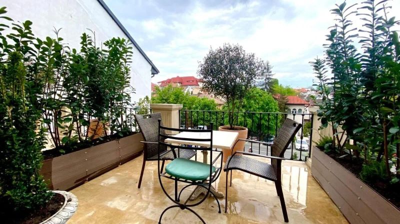 Arc de Triomphe Studios București - foto 1