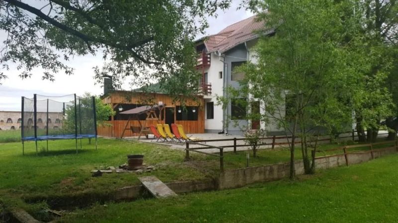 Pensiunea La Poalele Bucegilor Râșnov - foto 1