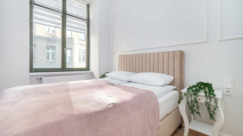 Radwańska 12 | Jasne studio | Przyjazne zwierzętom Łódź - foto 1