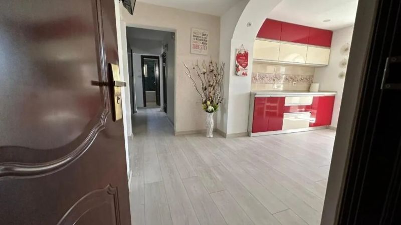 Apartament Luxury House Pitești - foto 1