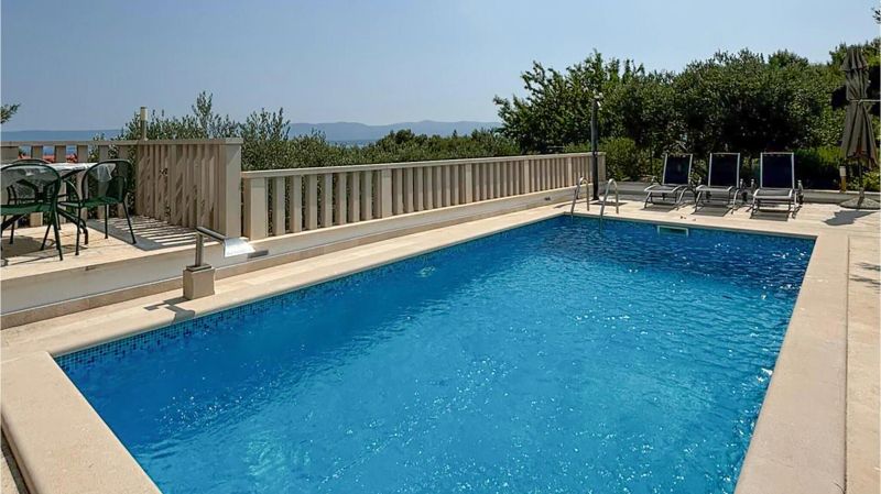 Vendégház Bol - CDB850 - foto 1