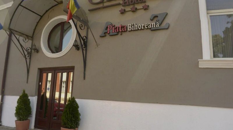 Hotel Carnival City Oradea - foto 1