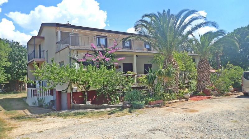 Apartmani Rujno Starigrad - foto 1