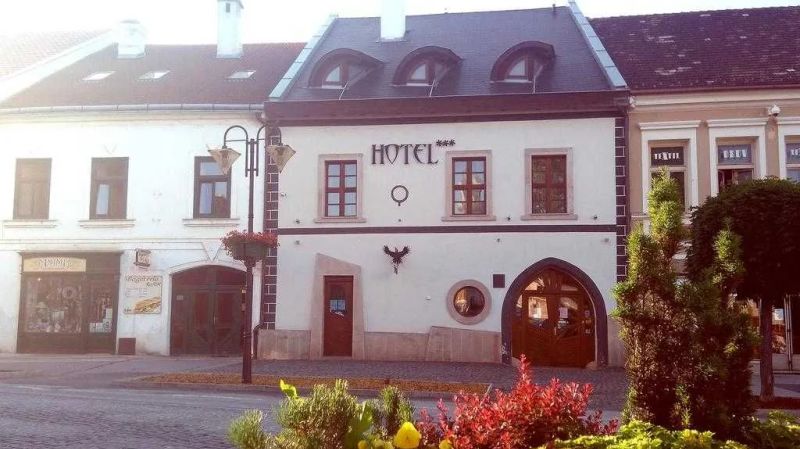 Hotel Čierny Orol Rožňava - foto 1