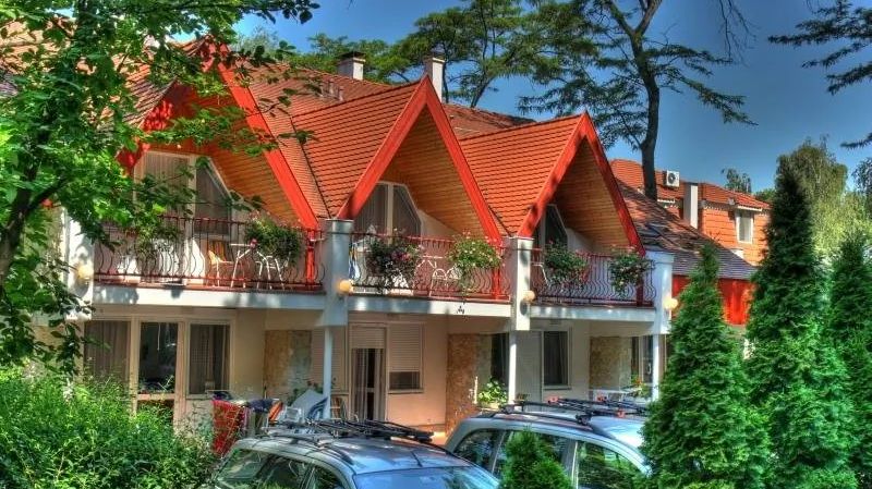 Szatmár Apartmanház Balatonvilágos - foto 1