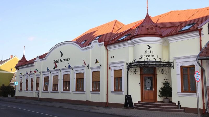 Hotel Corvinus Zalaszentgrót - foto 1