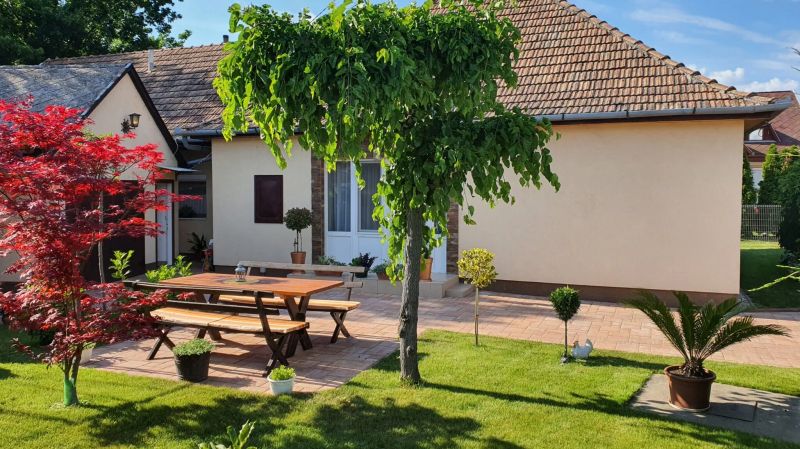 Szücs Apartman Balatonlelle - foto 1