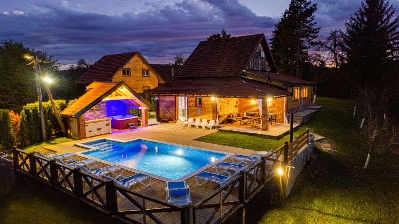 Kuća za Odmor i Wellness Mala Vila Rebeka Gornje Dubrave - foto 1