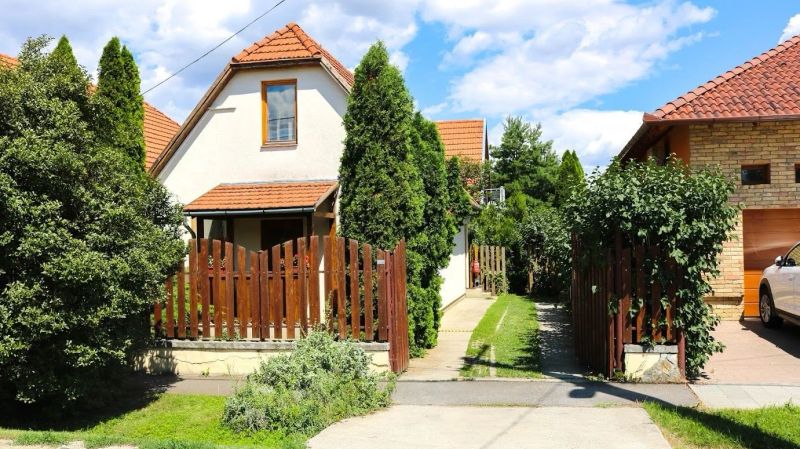 Szellő Úti Apartmanok Szolnok - foto 1