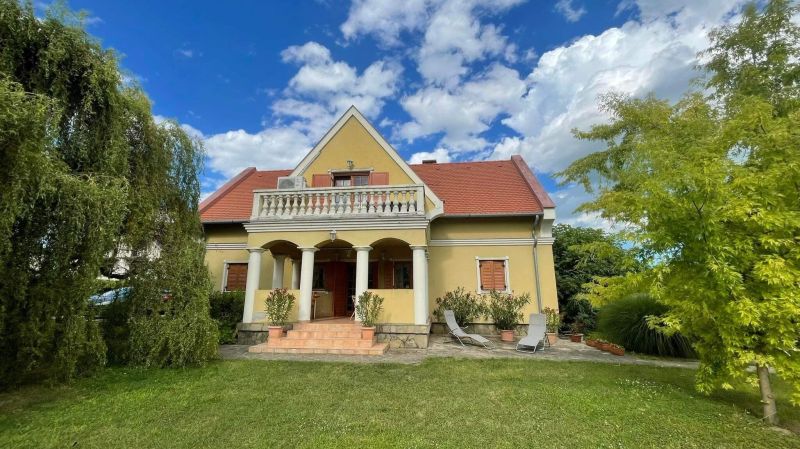 Ambrus Apartman Gyenesdiás - foto 1