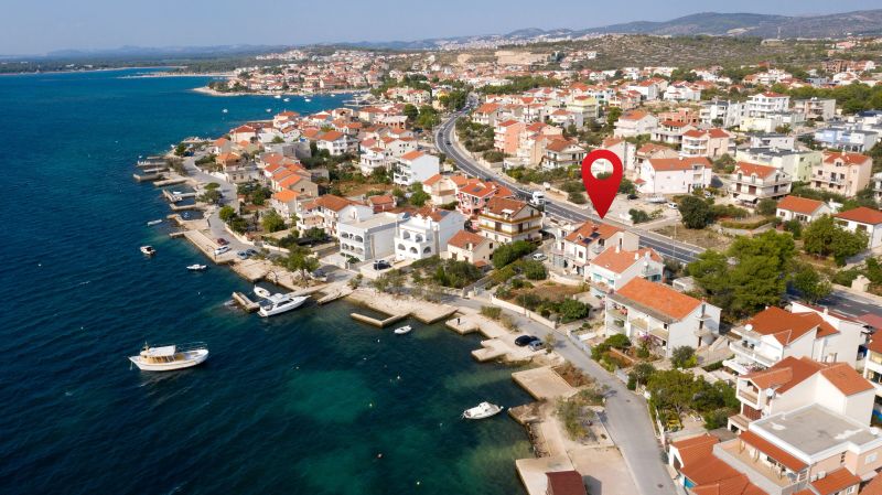 Apartments By The Sea Brodarica, Šibenik - 13615 Brodarica - foto 1