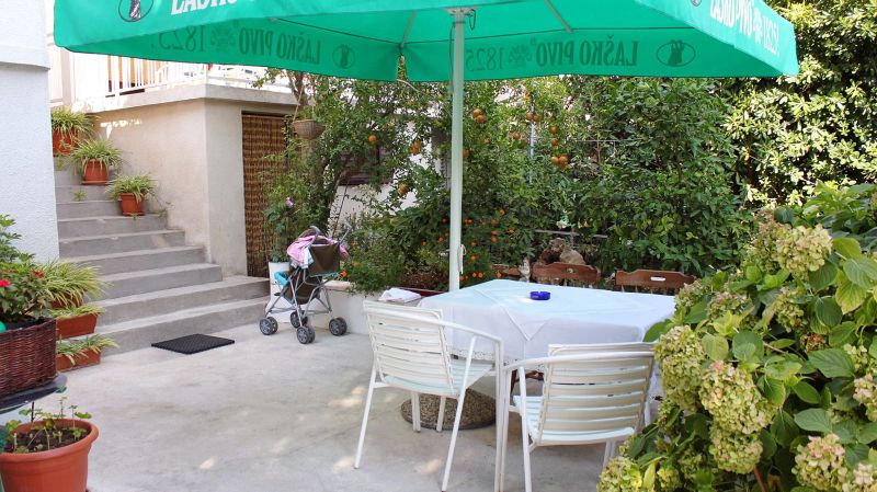 Apartments And Rooms With Parking Space Bol, Brač - 2878 Bol - foto 1