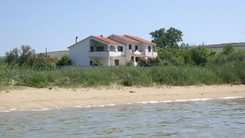 Family Friendly Seaside Apartments Povljana Pag - 230 - foto 1
