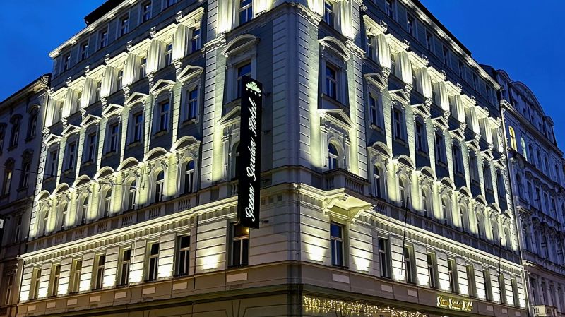 GREEN GARDEN HOTEL Praha - foto 1