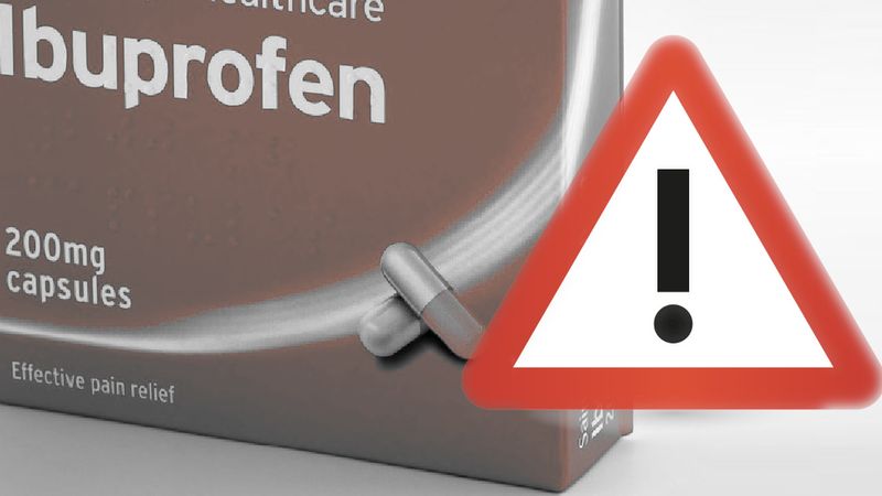 7 sytuacji, w których lepiej nie przyjmować ibuprofenu. Chodzi o Twoje zdrowie