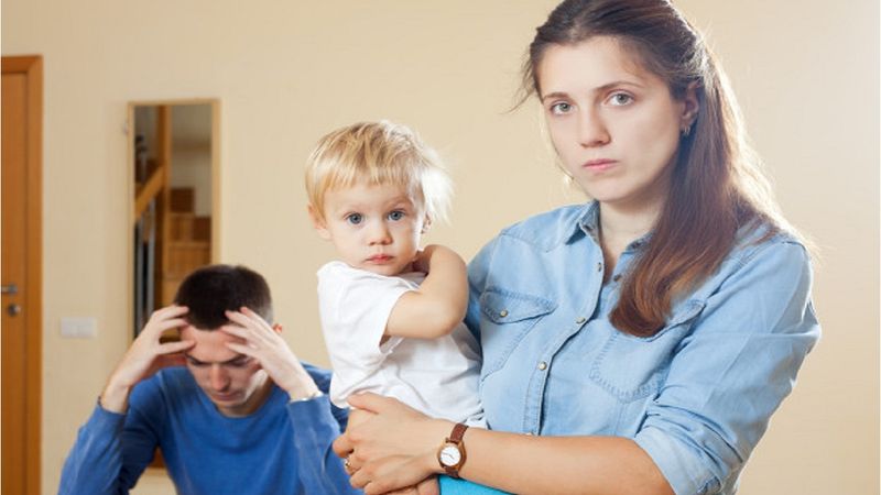 10 poważnych błędów popełnionych przez rodziców, które rujnują życie dziecku