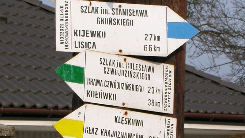 Oto co oznaczają kolory szlaków turystycznych w Polsce. Będziesz zaskoczony