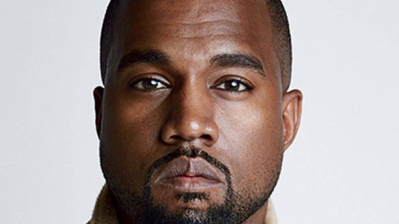 Kanye West broni Bruce’a Jennera w ciele kobiety
