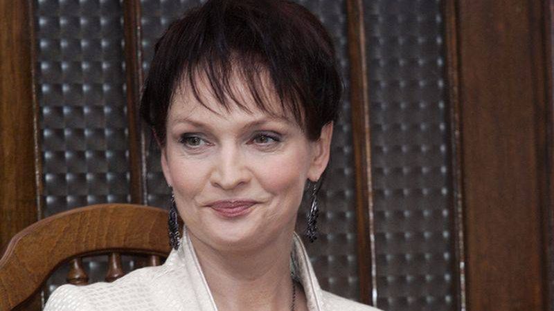 Szok! Adrianna Biedrzyńska ma guza mózgu! „Wczoraj znowu uciekłam spod łopaty”