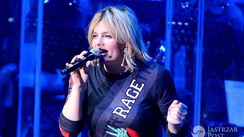 Ania Dąbrowska w sukience Marc by Marc Jacobs na koncercie Tribute to Michael Jackson (fot. ONS)