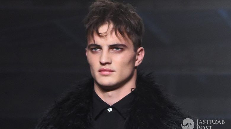 Patryk Grudowicz na wybiegu u Roberta Kupisza! Zwycięzca Top Model przyćmił wszystkich modeli