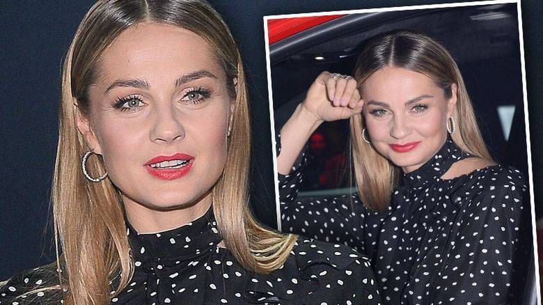 Małgorzata Socha jak zawodowa modelka! Nawet w romantycznej sukience wygląda jak seksowny wamp! A te szpilki? HIT