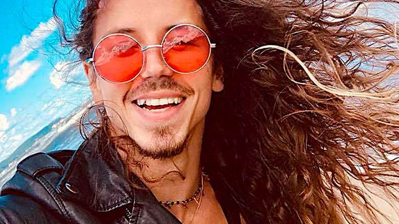 Michał Szpak pochwalił się swoją partnerką na Walentynki! To za nią poleciał aż do Chicago!