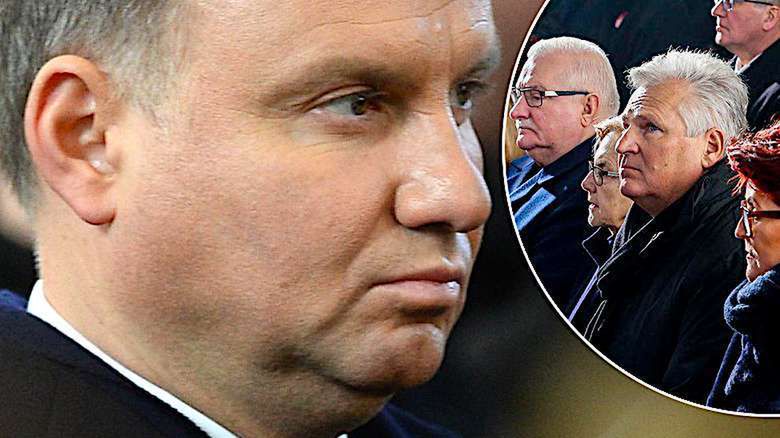 Dlaczego Andrzej Duda usiadł w dalszym rzędzie na pogrzebie Pawła Adamowicza? Jest oficjalny komentarz