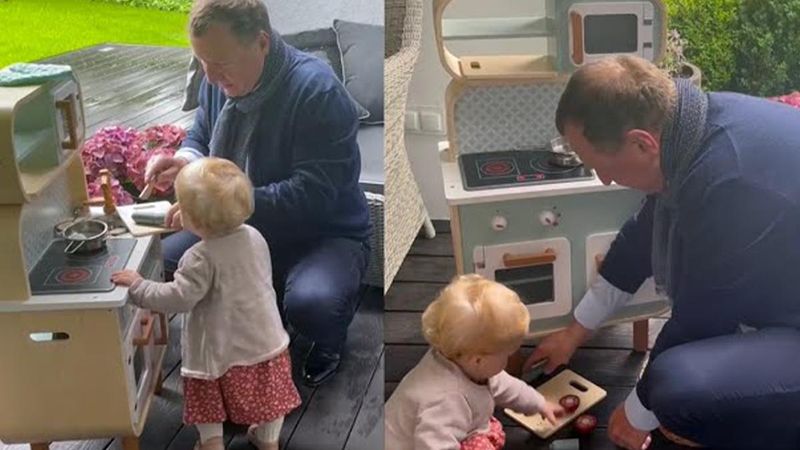 Jacek Kurski bawi się z córką