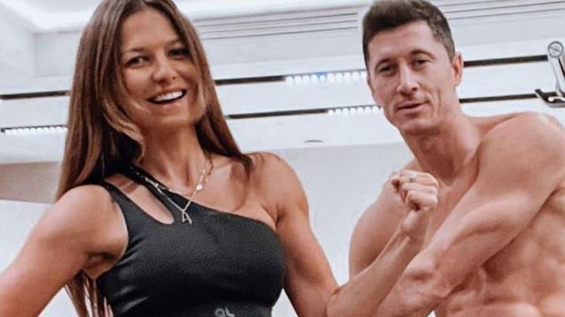 Anna i Robert Lewandowscy zabrali Laurę na wyczerpujący trening na plaży. 2-latka udowodniła, że odziedziczyła talent do sportu