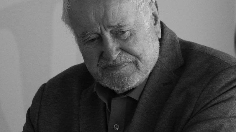 Jan Nowicki