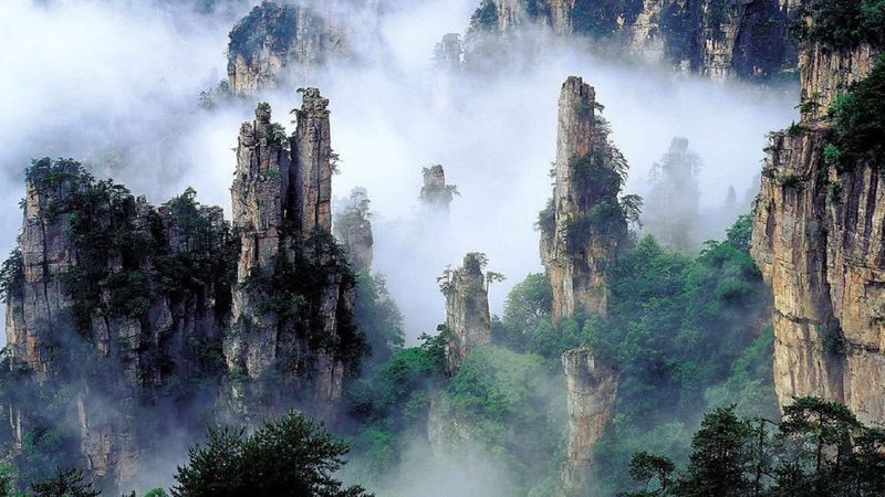 Góry Tianzi zainspirowały twórców Avatara. Poznaj historię nadzwyczajnego krajobrazu