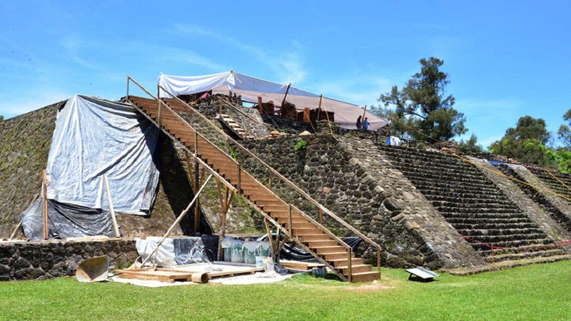 Trzęsienie ziemi przypadkiem doprowadziło do odsłonięcia bliźniaczych azteckich świątyń