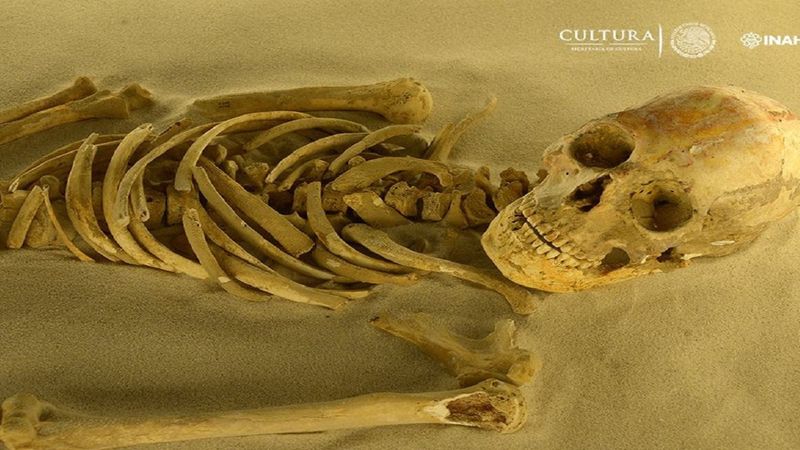 W meksykańskiej „jaskini przodków” zaleziono szczątki trzech osób. Dzieli je ponad 3000 lat