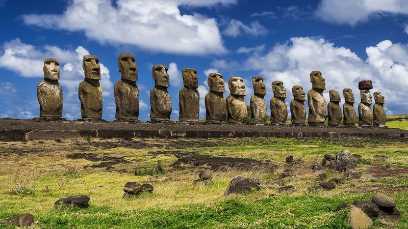 Archeolodzy twierdzą, że udało im się odkryć cel, dla którego powstały posągi na Wyspie Wielkanocnej
