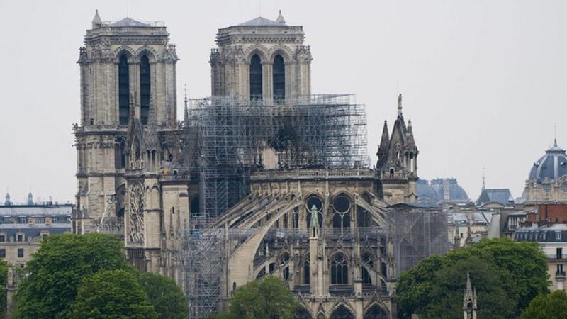 3 lata temu ostrzegał przed pożarem, teraz uważa, że katedra Notre Dame może się zawalić
