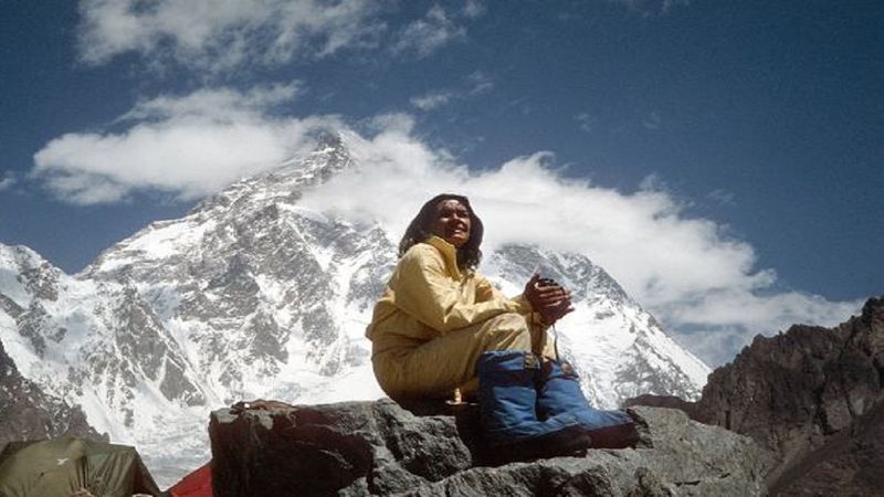 Nieustraszona Wanda Rutkiewicz – pierwsza Polka, która zdobyła Mount Everest na Google Doodle