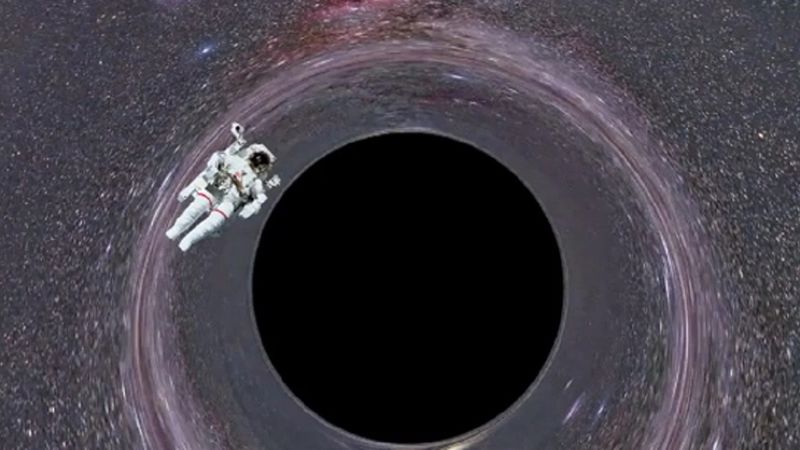 Laureatka nagrody Nobla o wpadaniu do czarnej dziury – „Nie chciałabym”