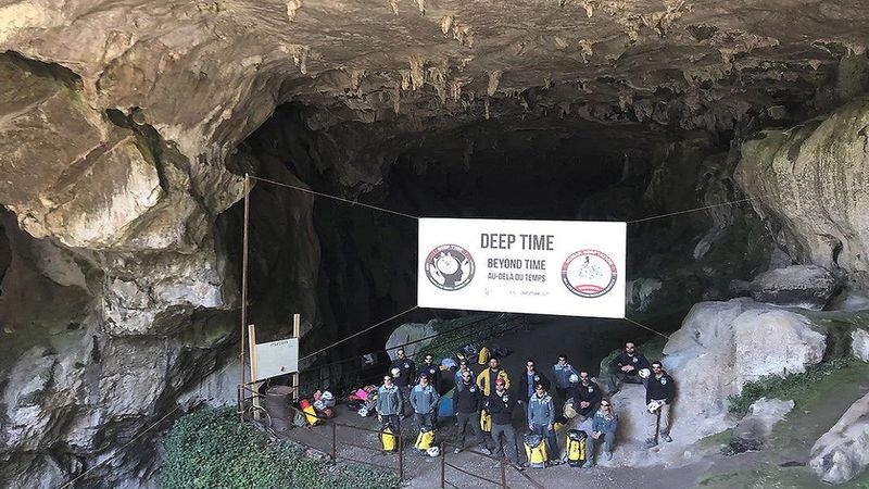 15 osób właśnie wyszło po 40 dniach spędzonych w jaskini. Jak czują się uczestnicy Deep Time?
