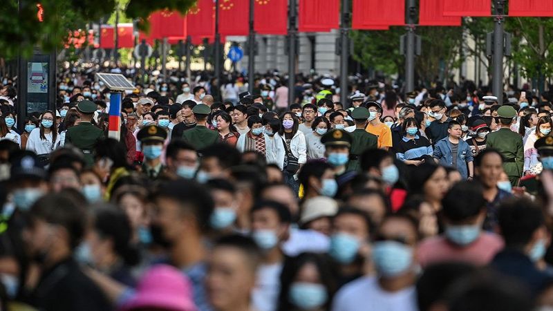 Najnowsze statystyki pokazują, że populacja Chin zaczyna się zmniejszać